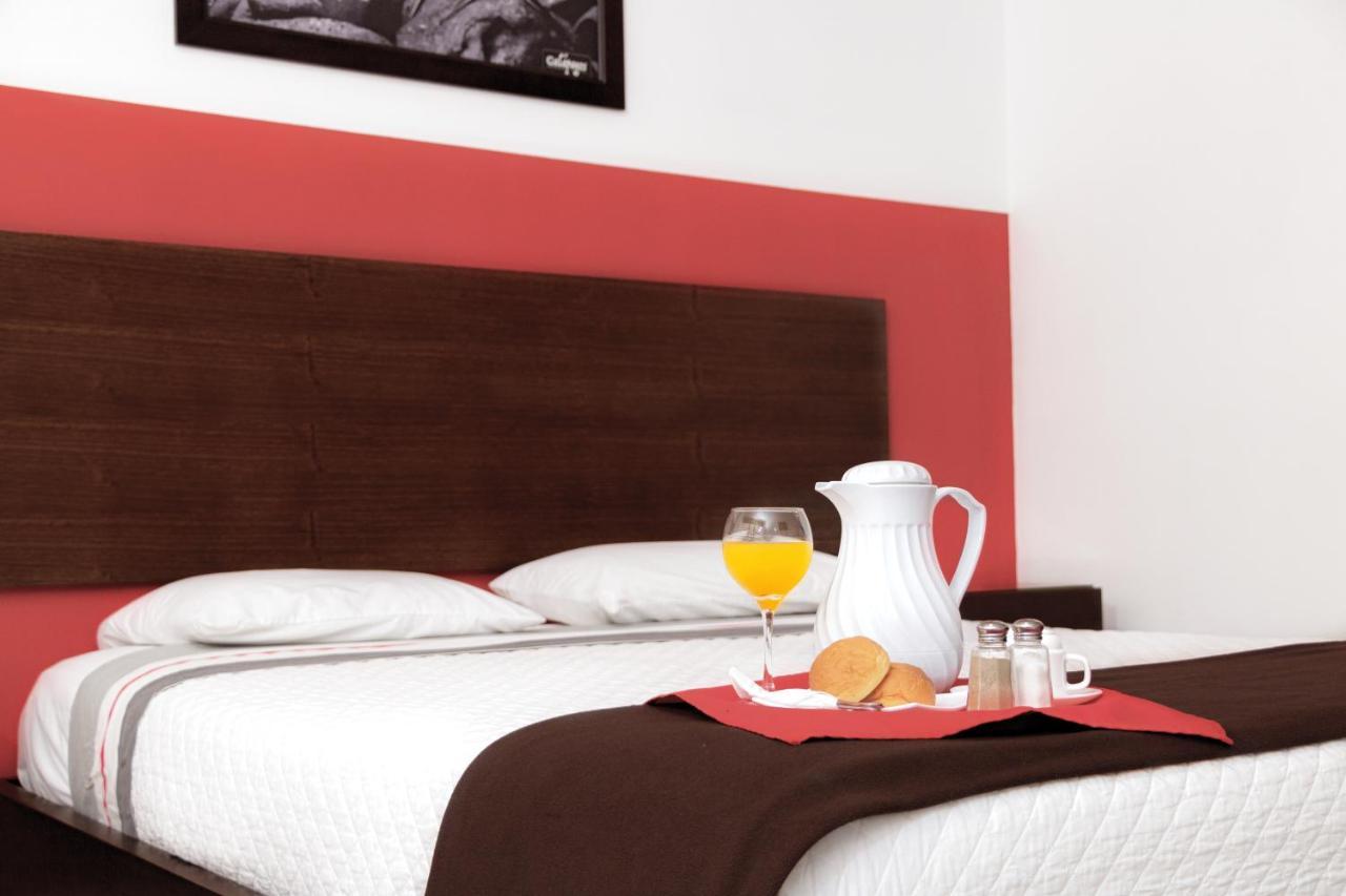 Zafra'S Hotel La Troncal Eksteriør billede