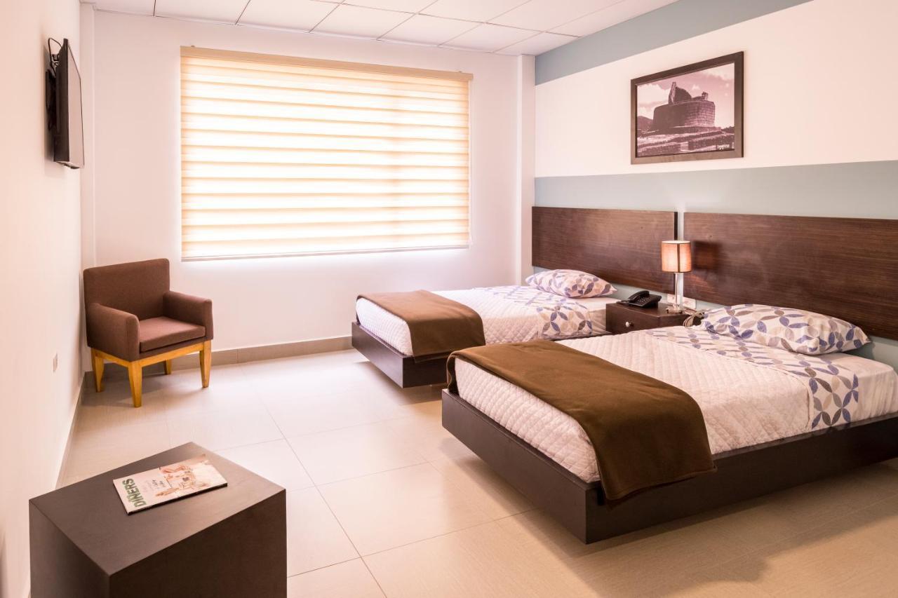 Zafra'S Hotel La Troncal Eksteriør billede