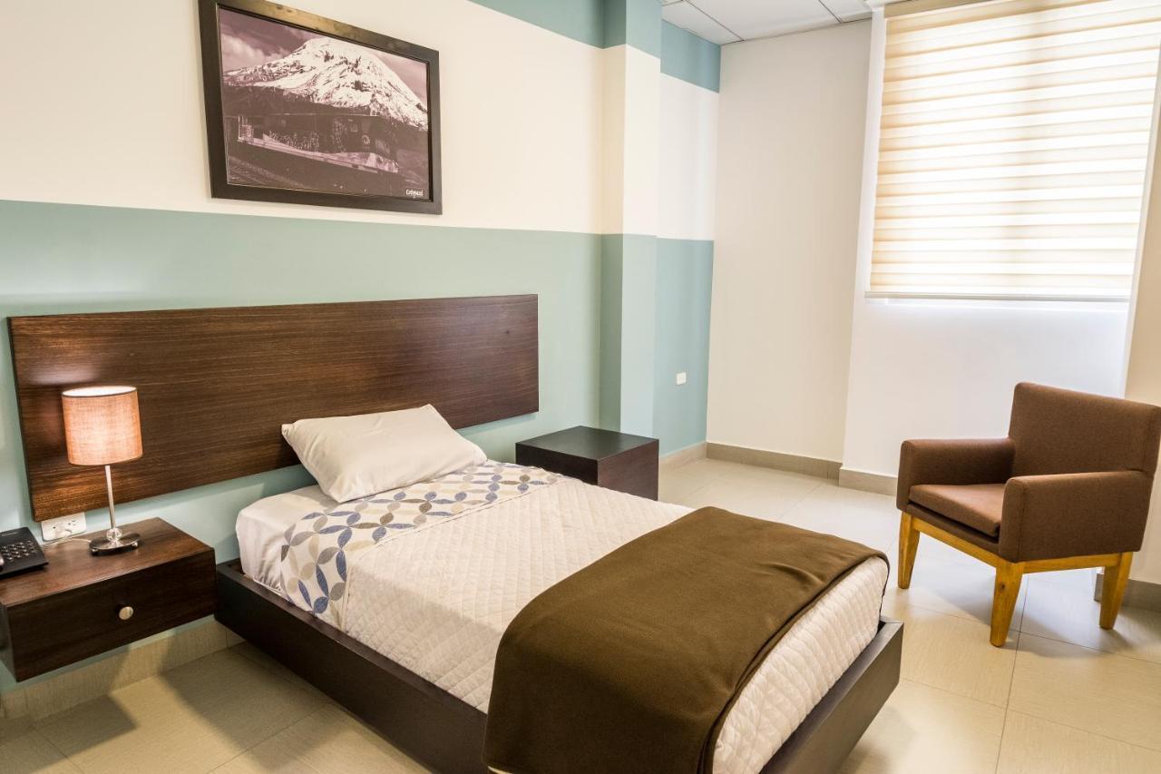 Zafra'S Hotel La Troncal Eksteriør billede